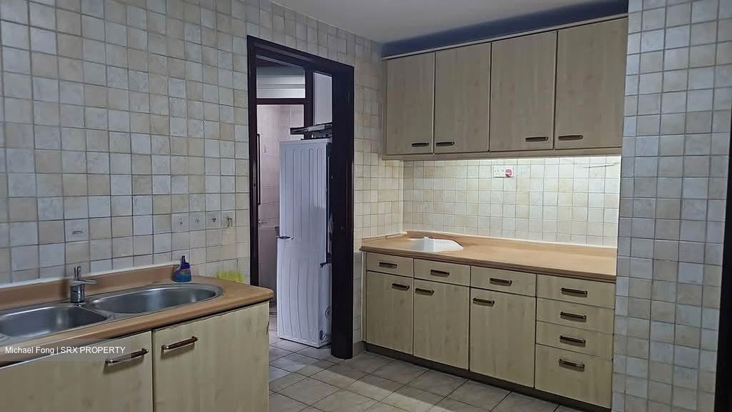 The Hillside (D21), Condominium #557255311